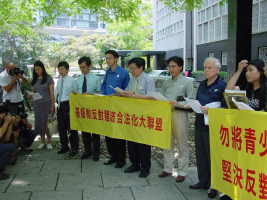 2001